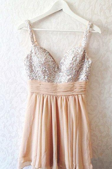 New Arrival Sexy Prom Dress,V Neck Prom Dresses,Beading Homecoming Dress,Charming Prom Dress,Spaghetti Straps Party Dress